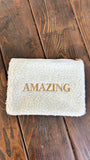 Teddy pouch "AMAZING" Off White-Gold
